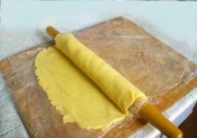 скалка з тестом