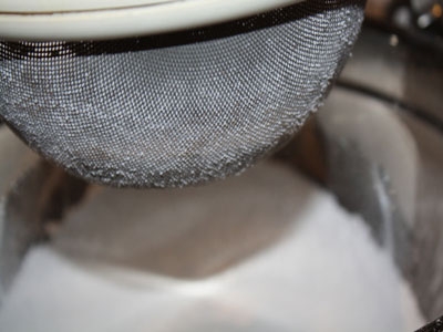 борошно в ситі