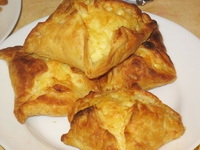 Листкові хачапурі