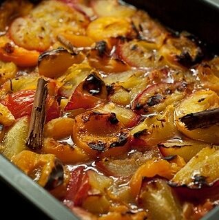 Запечені фрукти