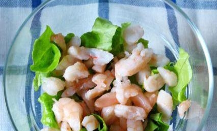 додаємо креветки