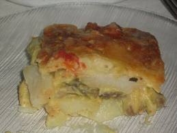 Сільська запіканка з копченою куркою і сиром